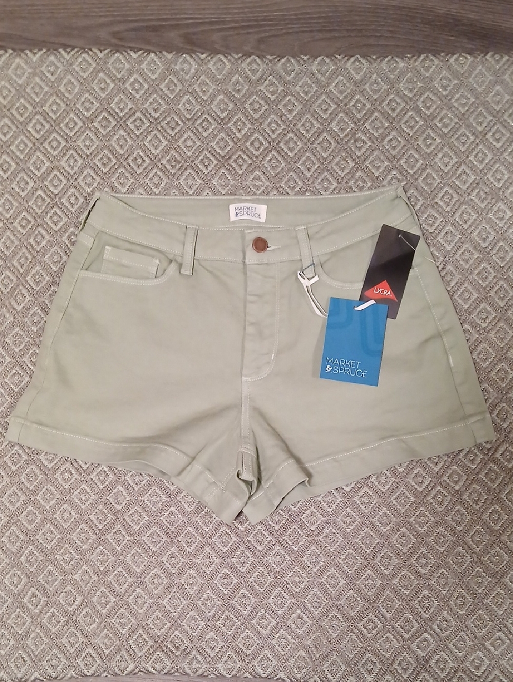 Market & Spruce Sage Green Women's Casual Cotton Shorts